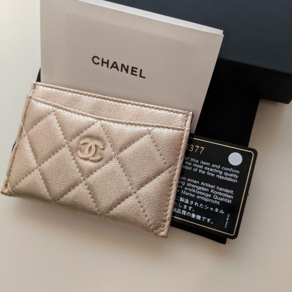 (SOLD) Chanel Metallic Gold Lambskin Card Case